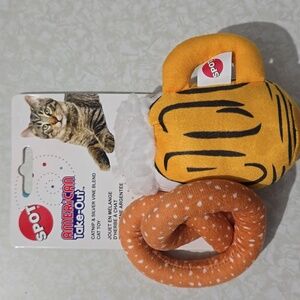 Cat Toys American Take-Out‎ NWT Pretzel and Beer Spot Brand